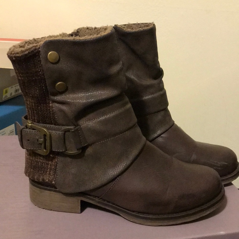 Muk Luk boots